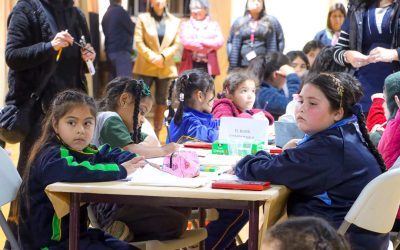 Estudiantes de Penco dan vida al arte en el Encuentro Comunal de Pintura 2025